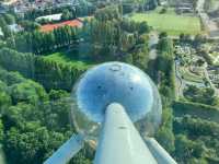 【未来感あふれる巨大建築✨】アトミウム(Atomium)