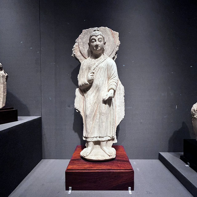 A Solo Trek Through Ancient Civilizations: India, Gandhara, Egypt & West Asia 🐫 A Solo Trek Through Ancient Civilizations: India, Gandhara, Egypt & West Asia 🐫