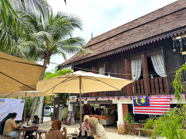 Aurora Coffee House – A Malay Traditional Café Gem in Terengganu