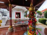 พามาสักการะสถานที่ศักดิ์สิทธิ์เมืองนนทบุรี