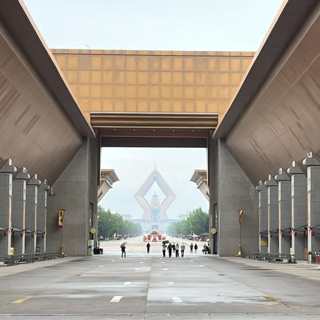 🏯 Xi’an Highlights — Ancient Capitals, Sacred Sites & Lively Streets