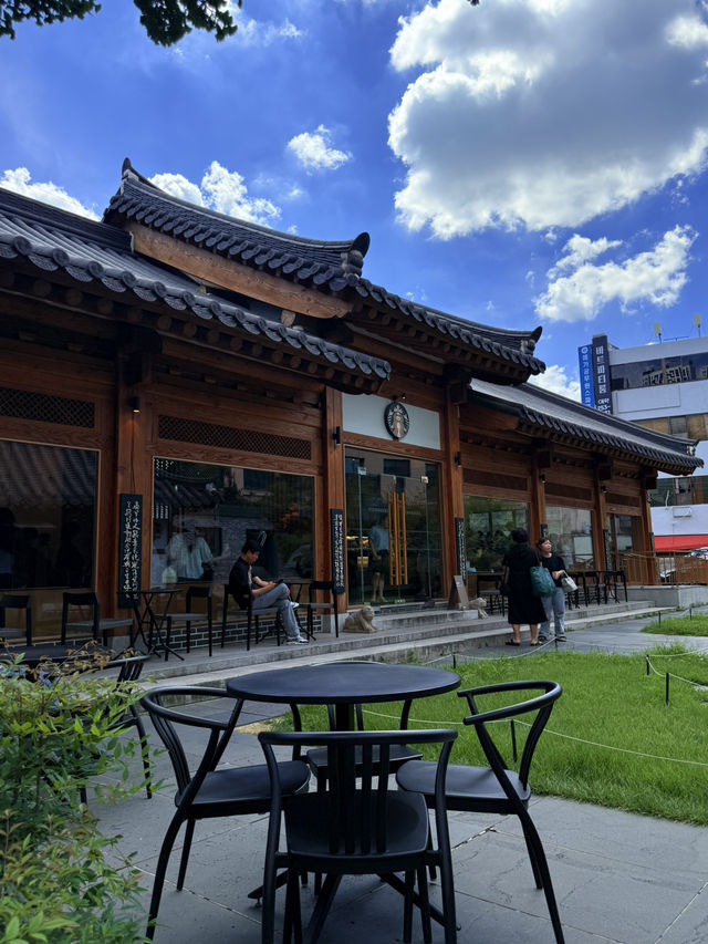 大邱|旅行團都排進景點 百年韓屋星巴克的細節之美 大邱|旅行團都排進景點 百年韓屋星巴克的細節之美