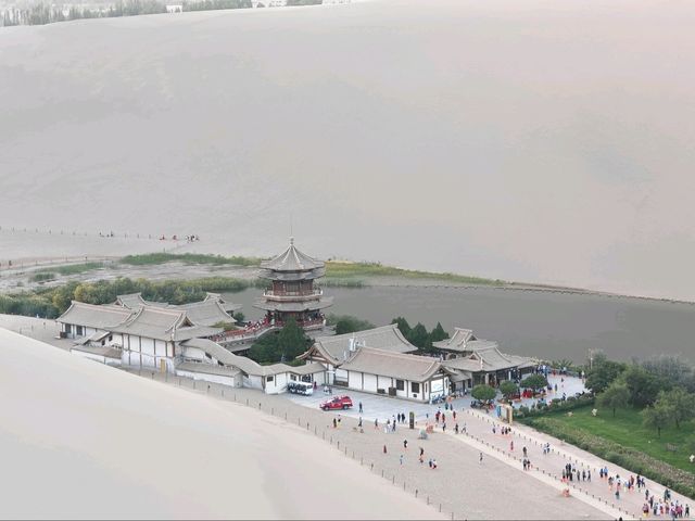 夜幕下敦煌古建直擊美景✨