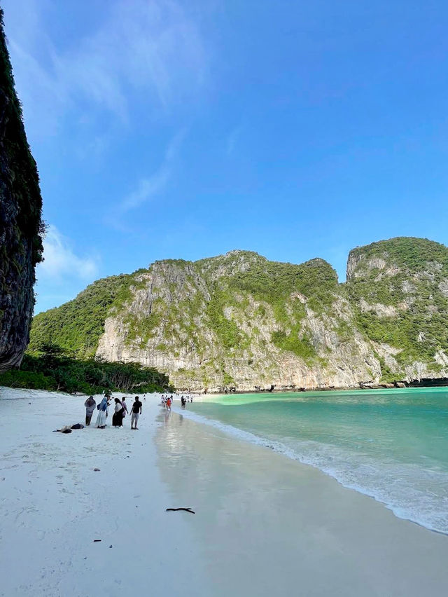 ความงดงามเหนือคำบรรยาย ที่อ่าวมาหยา