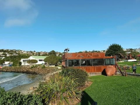 オアマルの沿岸の魅力