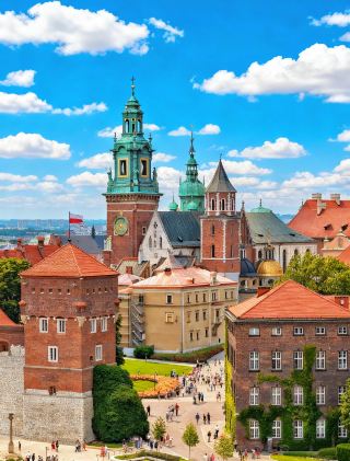 🇵🇱 波蘭 | 一段穿越歷史、色彩與古老魅力的旅程 ✨