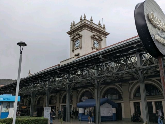 ラパス、中央駅前