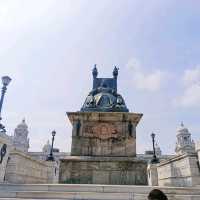 A day with Victoria & Netaji in Kolkata