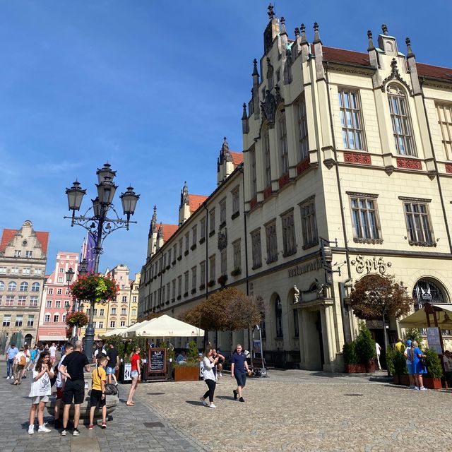 🇵🇱 Must Visit: Wrocław Market Square 🤹🏼‍♂️