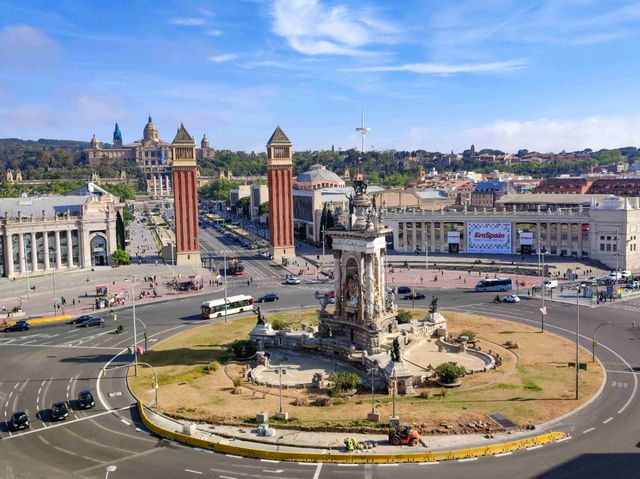 Barcelona's Magnificent Plaça de España