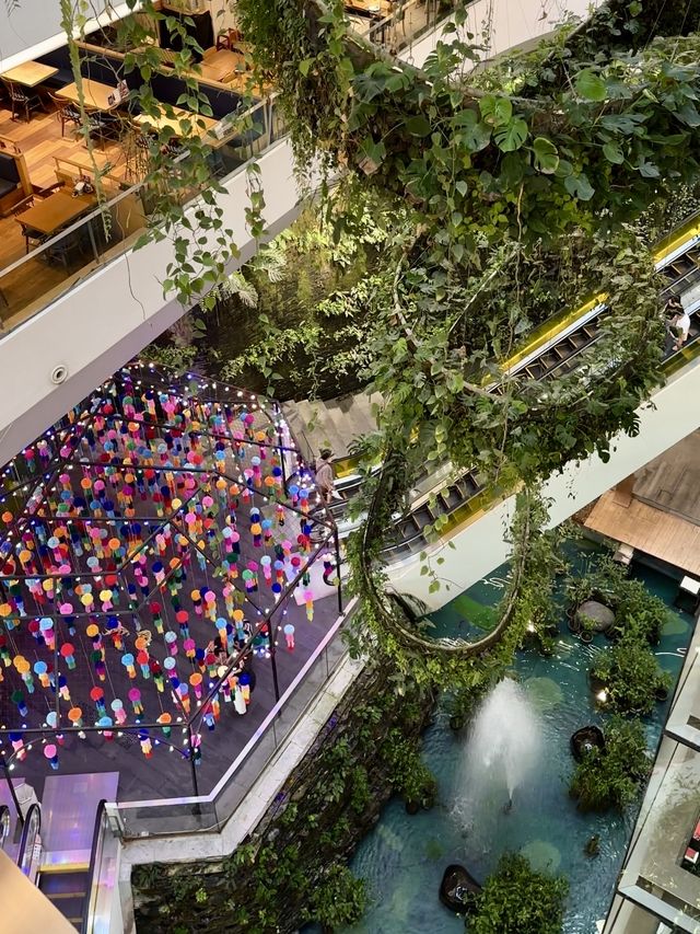 Discover the Splendor of EmQuartier Bangkok 🤑
