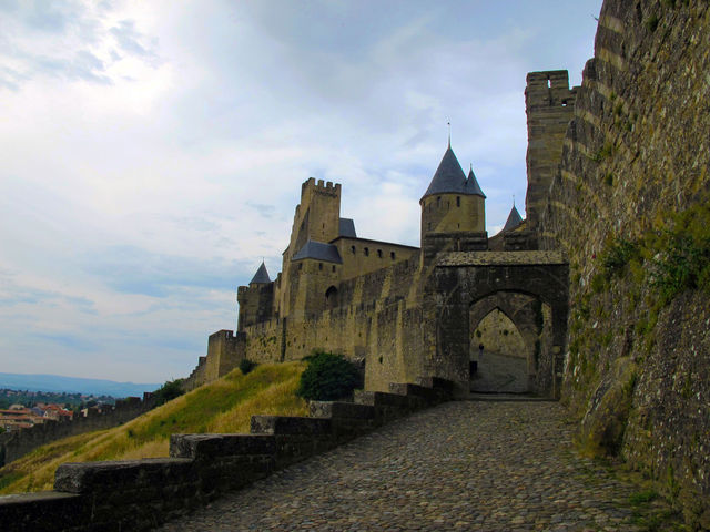 <固若金湯的中世紀堡壘 - 卡爾卡松城堡 (Cité de Carcassonne)>