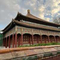 Stunning view of Beihai park in Beijing