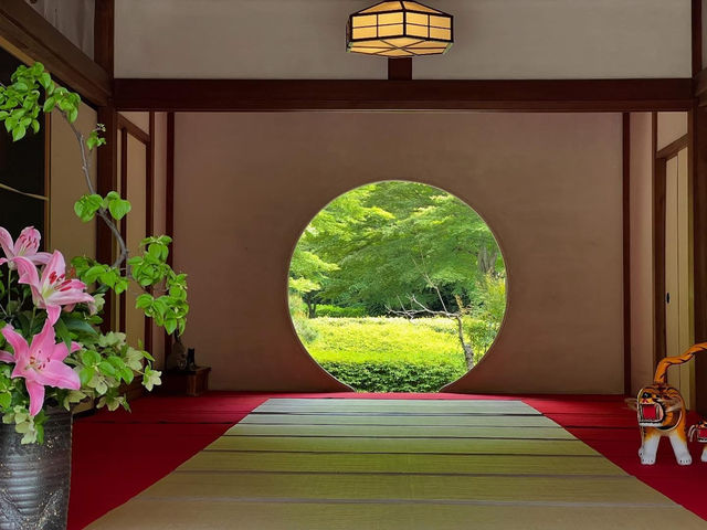 The main temple of the Rinzai sect Enkakuji school