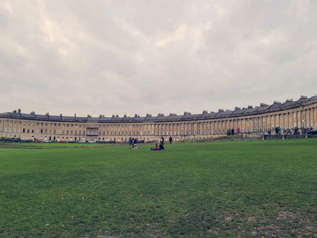Bath: A City of Charm, History, and Hot Springs