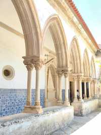 🛏️✨ Hostel Life in Tomar: Budget Vibes, Big Adventures