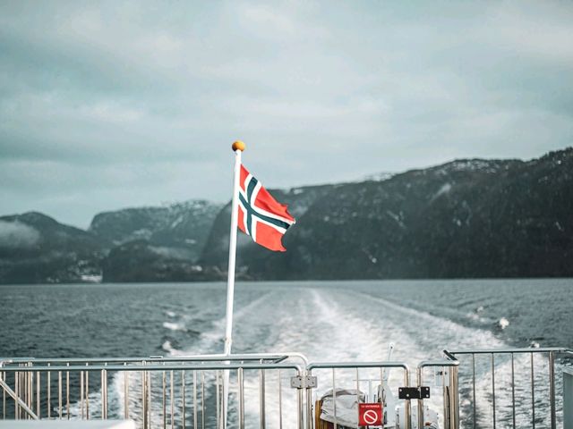 🎄Bergen – Norway’s Fairytale Port Town with Fjord Charm 🎁