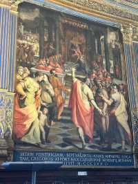 Siena’s Cathedral Quarter: A Medieval Wonderland Awaits!