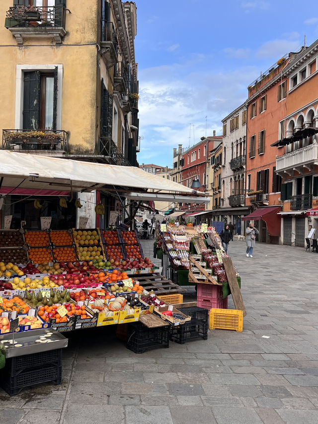 🇮🇹Venice: Canals, Gondolas & Sweets
