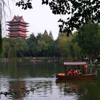 🚣 Baohe Park Boats: Scenic Rides & Lake Views