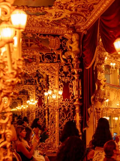 Venice Opera House オペラハウス　インテリア ヴェネツィアのオペラハウス。 | Trip.com ヴェネツィア