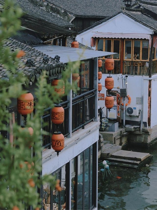 Enjoy great charms of Zhujiajiao Shanghai! 🍃