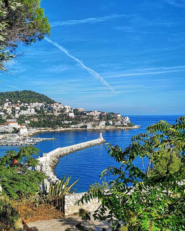 Discover the Allure of Nice, France: A Mediterranean Gem 🌅🇨🇵