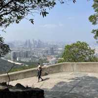 A hike with stunning views of Shenzhen 