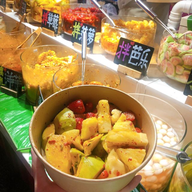 南強街｜昆明網紅夜市小吃打卡地