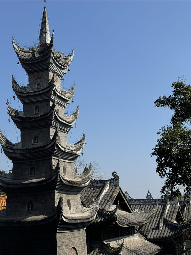 國內唯一擁有“聖旨牌坊”的寺廟,據說祈官很靈~ 國內唯一擁有“聖旨牌坊”的寺廟,據說祈官很靈~