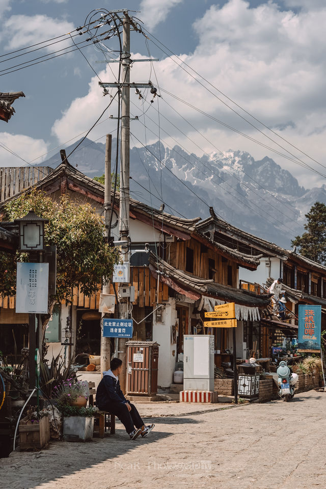 Welcome to the world-class ancient kingdom of the Naxi people, the Baisha Old Town in Lijiang, a UNESCO World Heritage Site 🙇🏻.