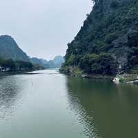 Mountains and Caves Galore in Ninh Binh 🇻🇳