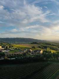 🌟✈️ Umbria's Ultimate Relaxation Retreat 🏨🍇