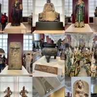 The British Museum ( UK England) place of beauty and history 