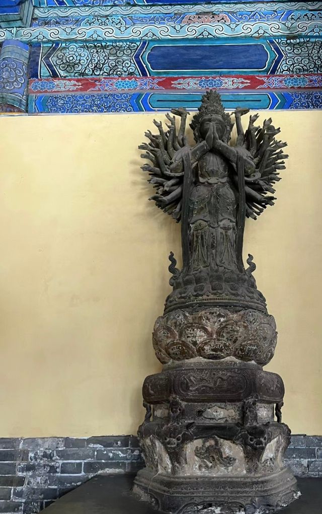 千年古剎——隆興寺。