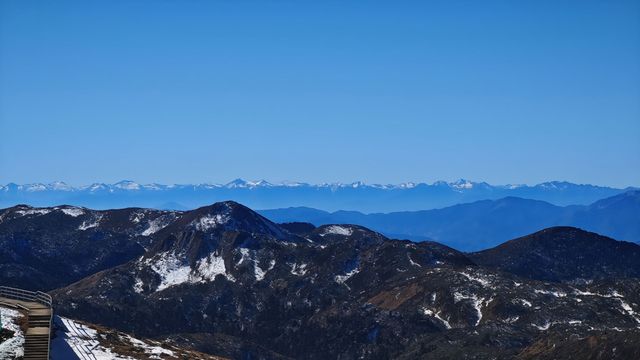 香格里拉石卡雪山一日遊攻略