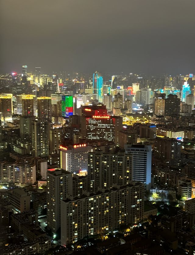 《索菲特昆明商務旗艦：賞景拍照，奢享不停》