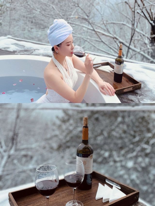 峨眉山小住，泡湯賞雪進行時