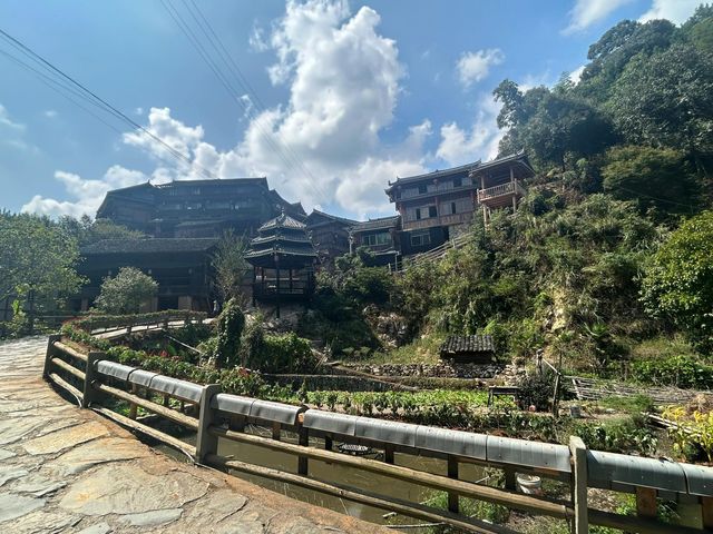 湖南懷化芋頭古侗寨｜「小布達拉宮」