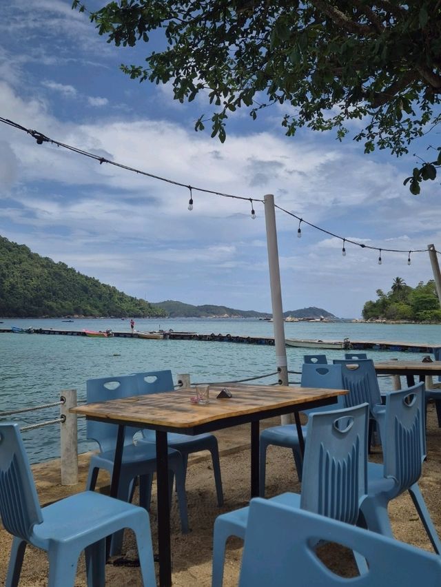 🏝 The Maldives of Malaysia: Why Perhentian Besar Stole My Heart