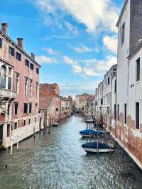 Venice, Italy: The Floating City of Romance