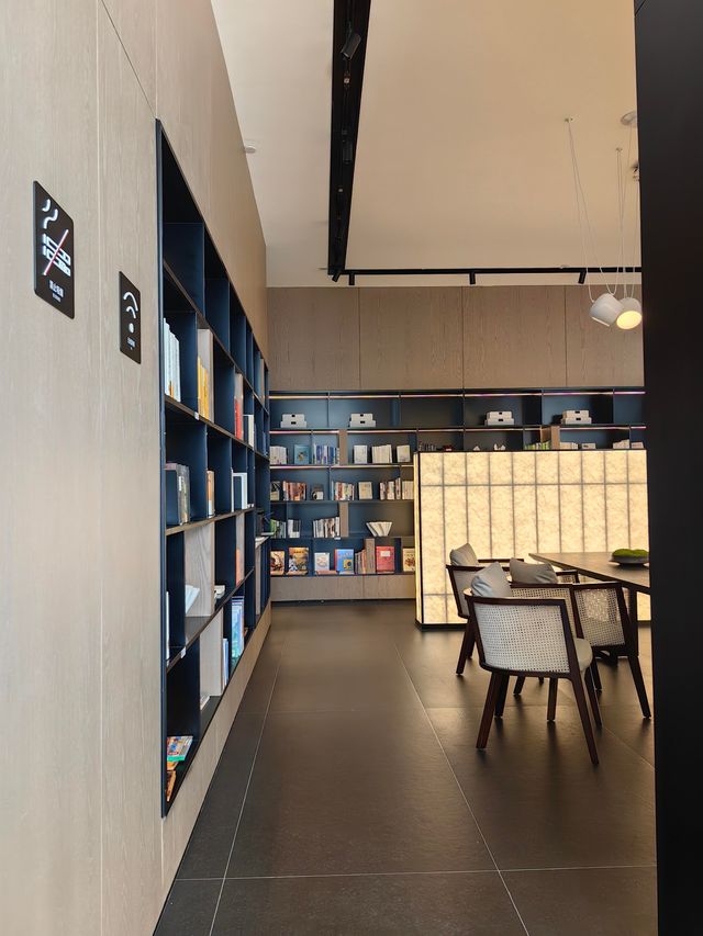 昆明亞朵s酒店