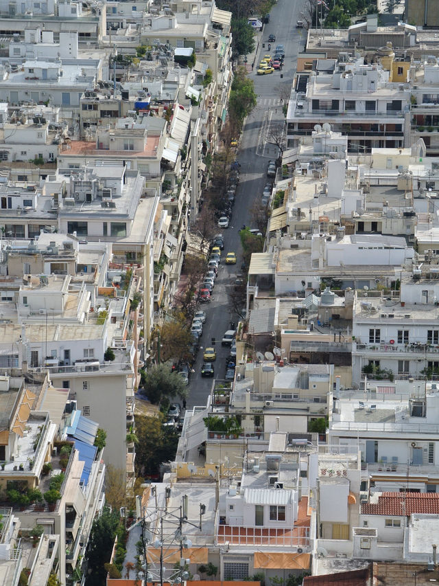 パルテノン神殿からアテネの街並みを360°見渡せる絶景ビュースポット