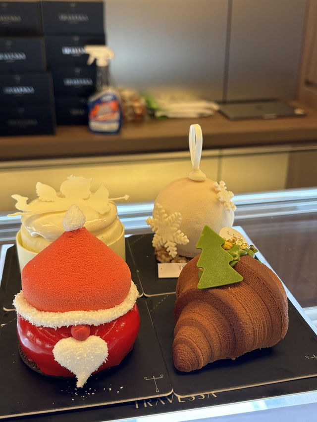 ✨澳門大三巴「隱藏法甜寶藏」｜天台看景+聖誕限定甜點🎄