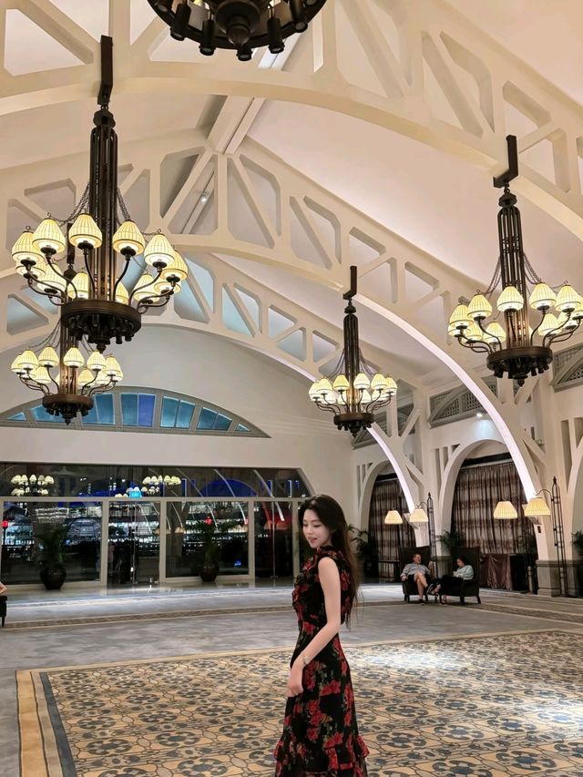 Stunning Fullerton Hotel in Singapore ♥️😍