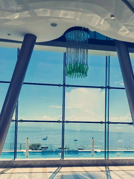 珠海東澳島絕美無邊泳池！格力酒店泳池畔醉看日落