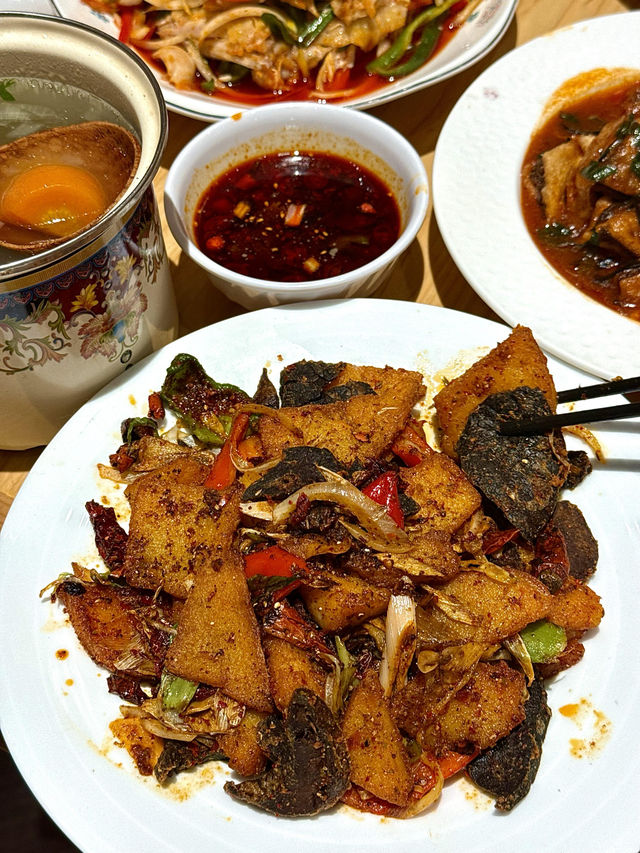 新疆夏季美食攻略清涼解暑，暢享西域美味！