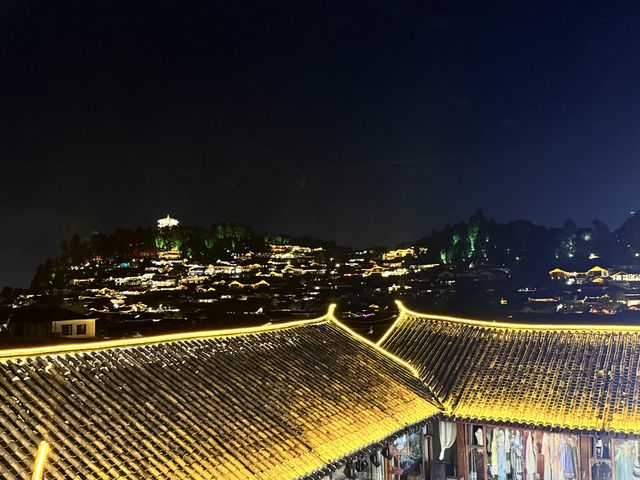 邂逅雪山與溫暖，山嶼客棧藏著旅途中的驚喜   計劃玉龍雪山之行時，篩選客棧花了不少功夫，最終被“山嶼
