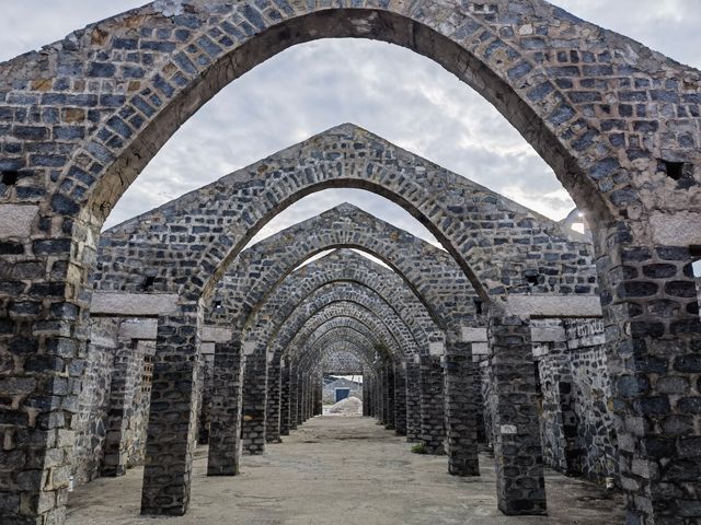探秘轉業軍人奮鬥之地鶯歌海的千年鹽場與浪漫時光 探秘轉業軍人奮鬥之地鶯歌海的千年鹽場與浪漫時光