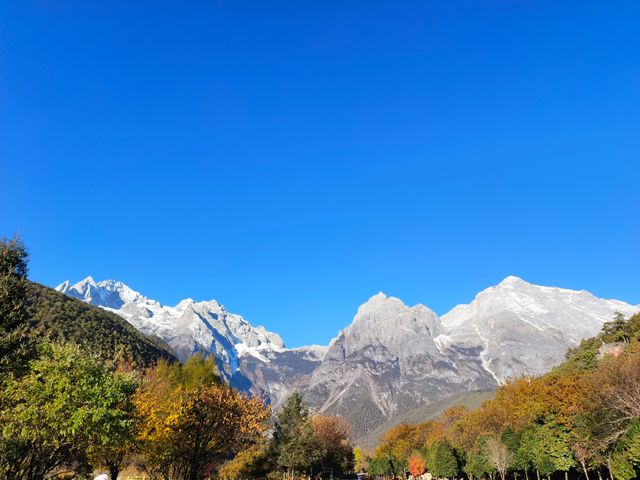 麗江玉龍雪山：把「鎏金雪山+翡翠湖」裝在眼睛裡的一天